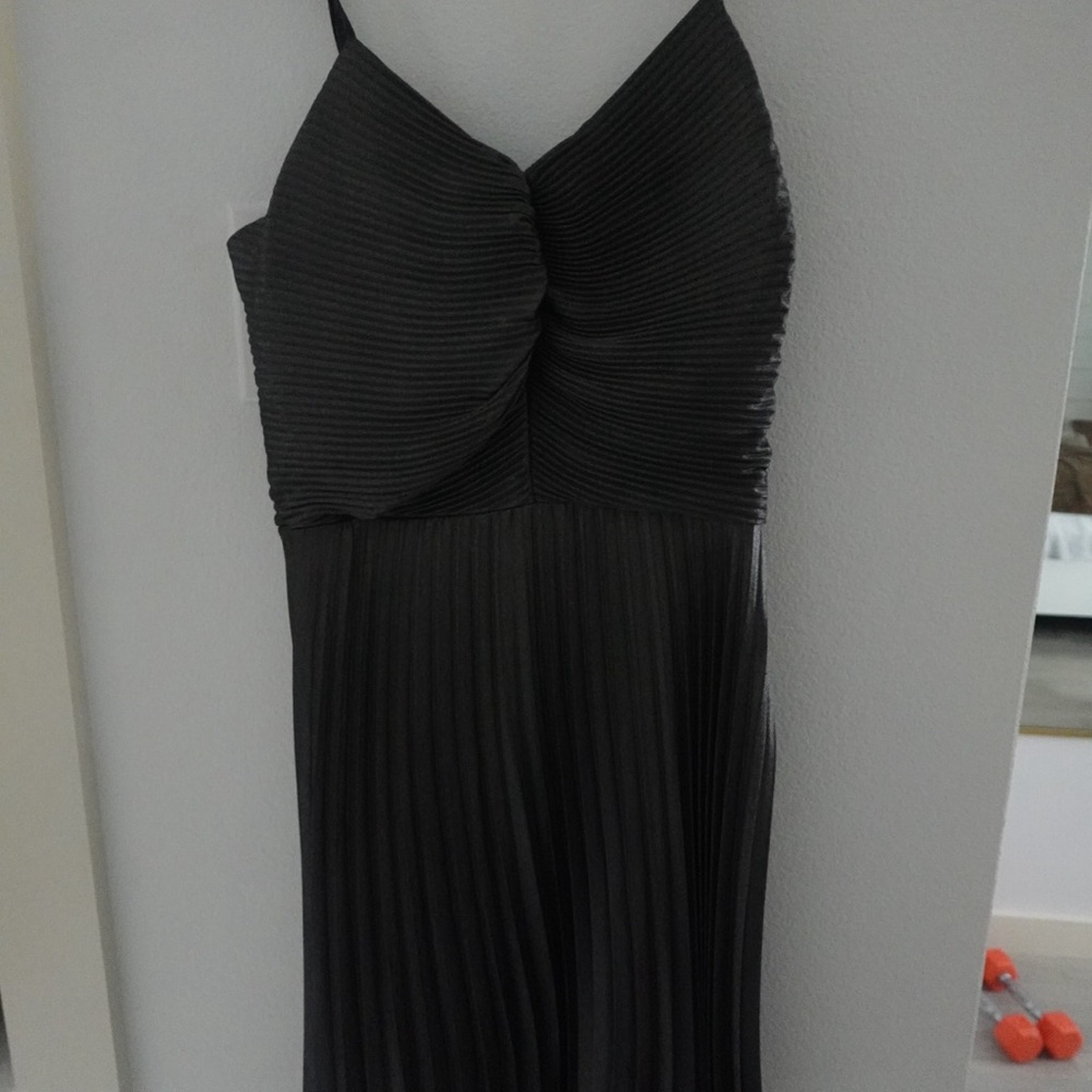 Elegant Black Pleated Dress